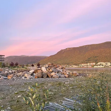 Cosy In Seaside Tromso